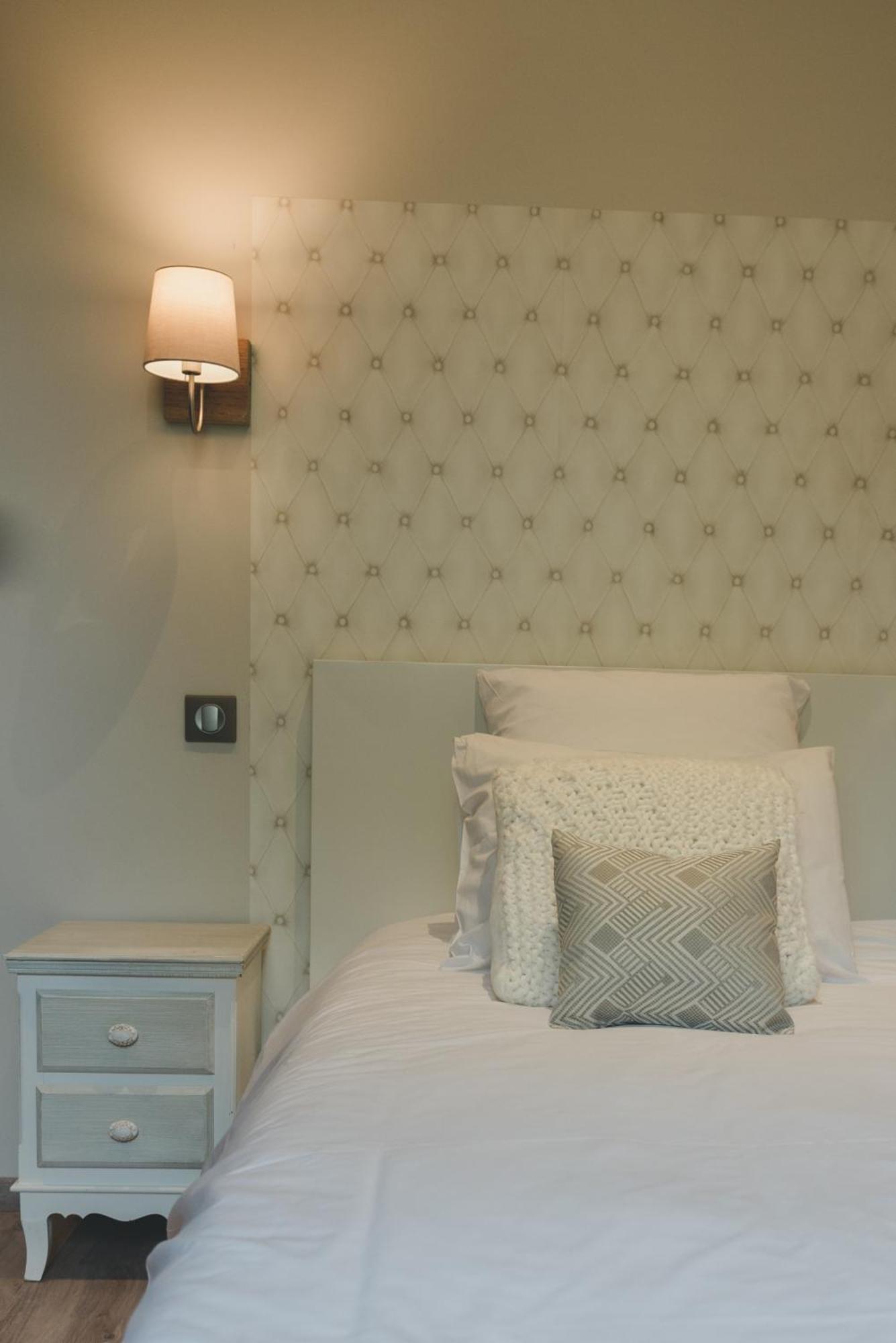 Gite Du Manoir Le Roc Couze-et-Saint-Front 외부 사진