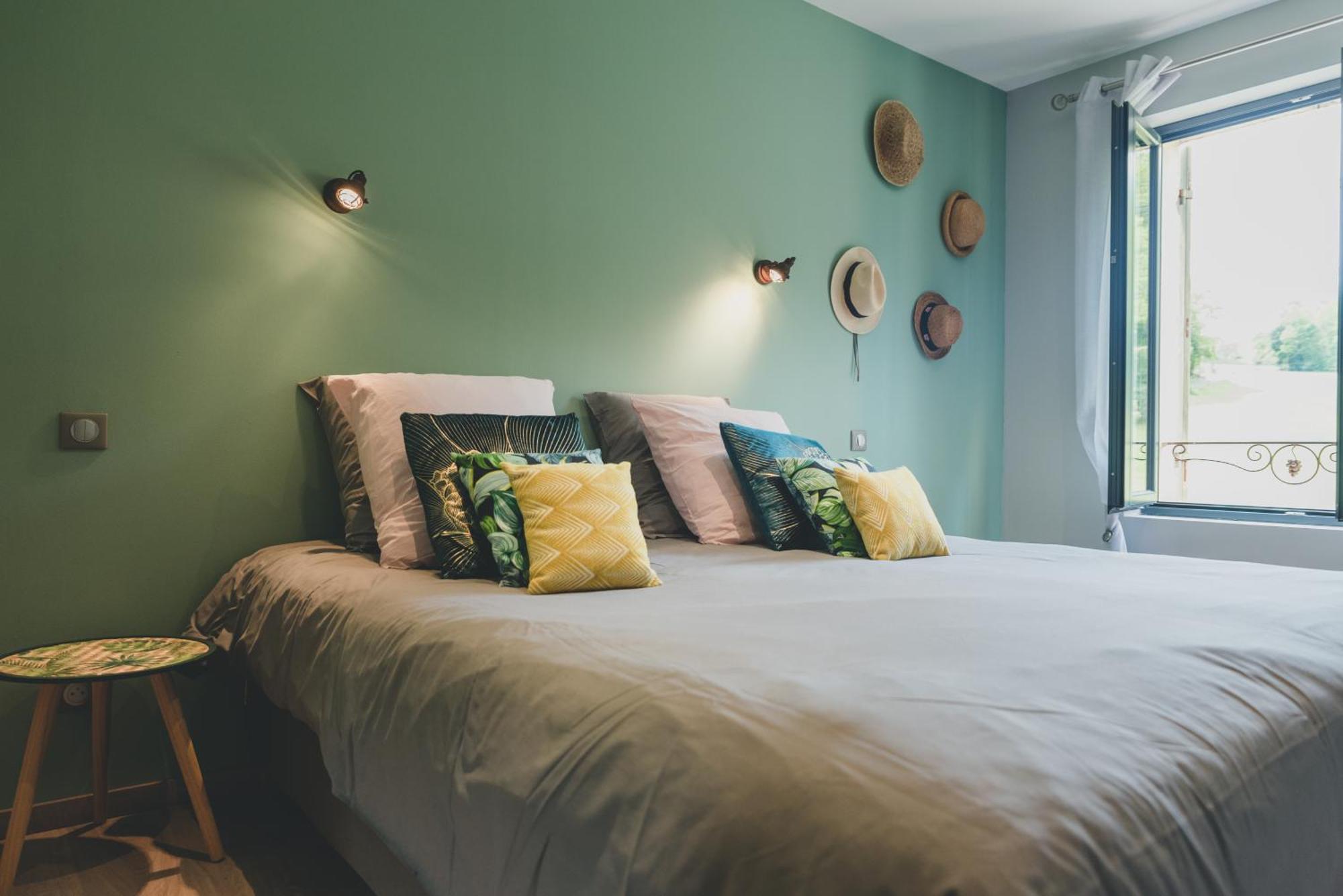 Gite Du Manoir Le Roc Couze-et-Saint-Front 외부 사진