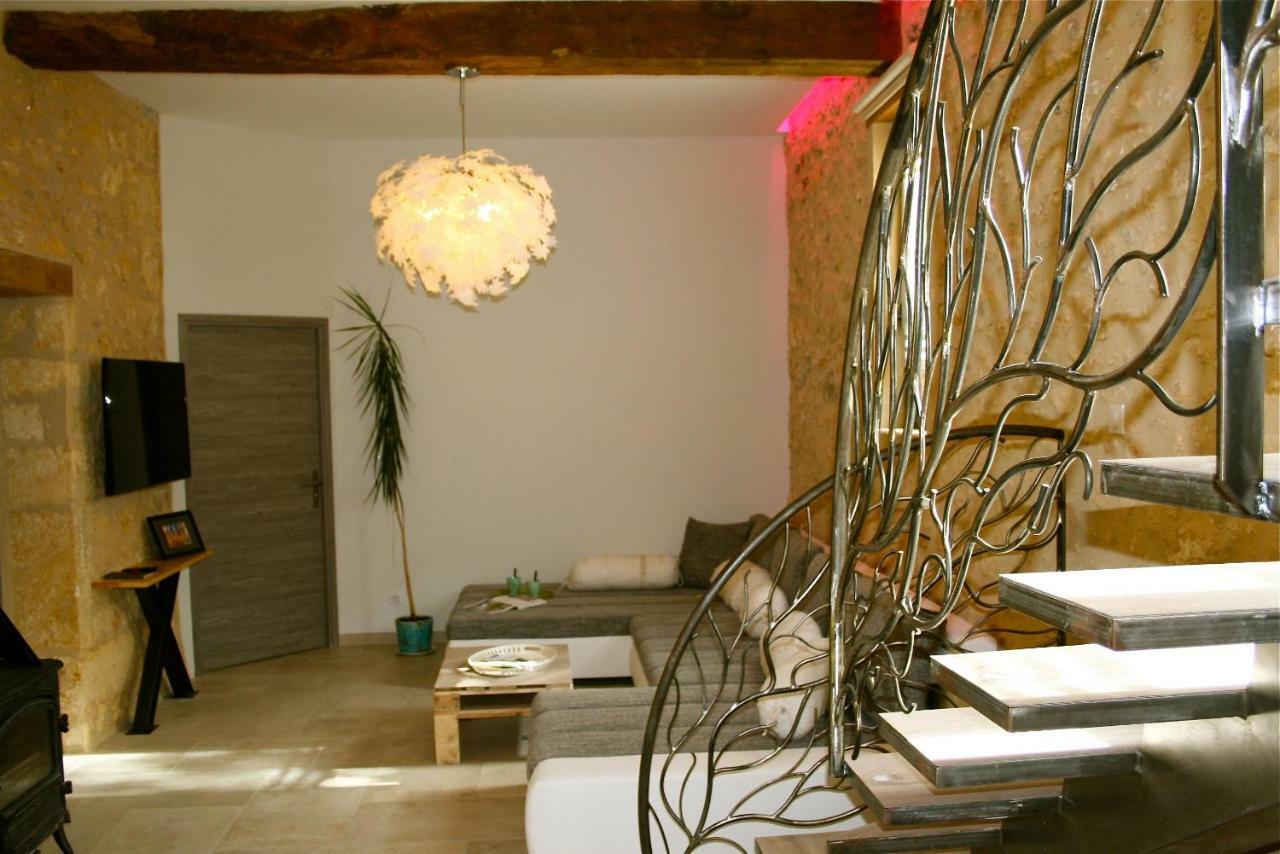 Gite Du Manoir Le Roc Couze-et-Saint-Front 외부 사진