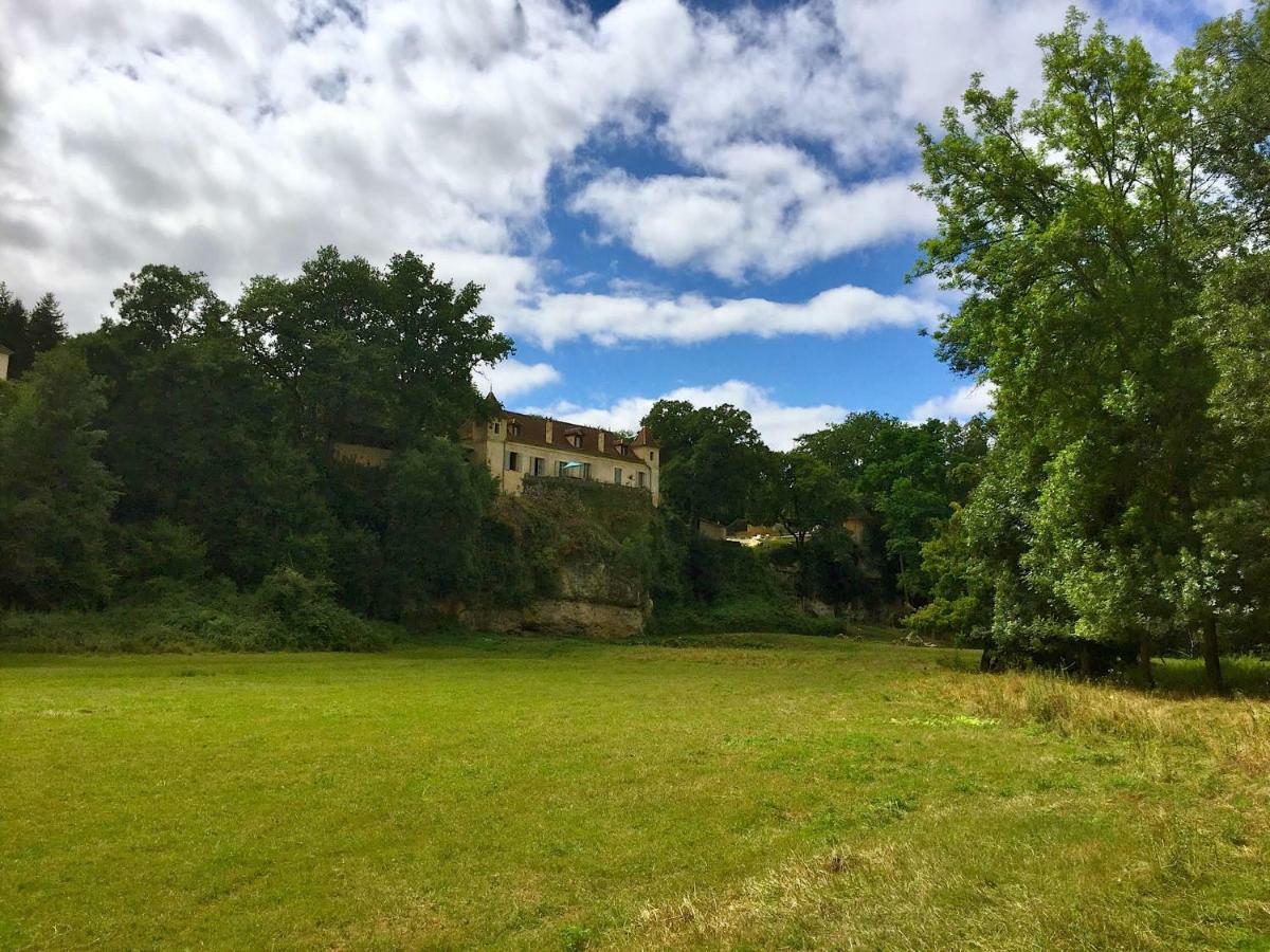 Gite Du Manoir Le Roc Couze-et-Saint-Front 외부 사진